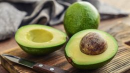 The-Avocado-Sleep-Hack-You-Wont-Believe-Actually-Works